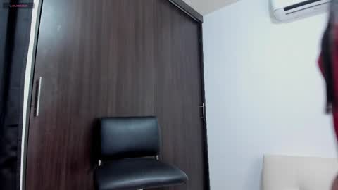 violetta_pretty online show from 04-18-26, 08:31