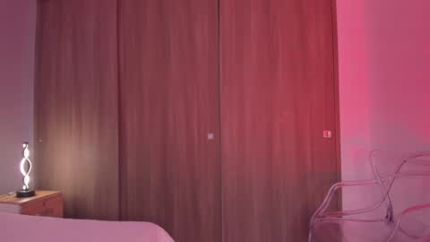 violetta independent model online show from 12-20-24, 05:04