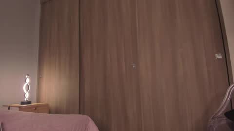 violetta independent model online show from 12-28-24, 08:26