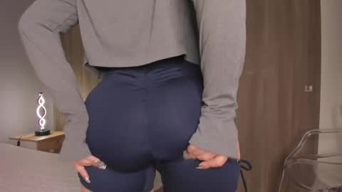 violetta independent model online show from 02-11-25, 04:33