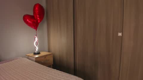 violetta independent model online show from 02-16-25, 07:15