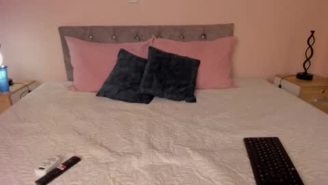 violetta independent model online show from 09-12-25, 07:08