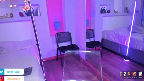 ViolettaBaker online show from 05-29-26, 07:01