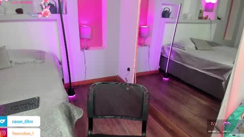 ViolettaBaker online show from 06-10-26, 07:13