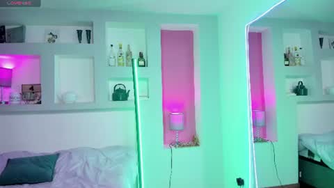 ViolettaBaker online show from 07-30-26, 07:02