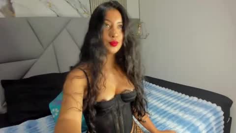 violettaruizz online show from 05-04-26, 07:10