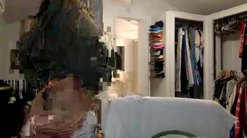 Violet Blake online show from 11-19-25, 03:28