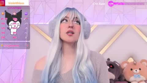 Snapshot of violettbloss chatting on 02-21-25, 09:43 Violeta online show from 02-21-25, 09:43
