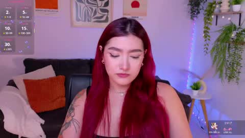 Snapshot of violettcastel chatting on 04-30-26, 08:37 Violett Castel online show from 04-30-26, 08:37