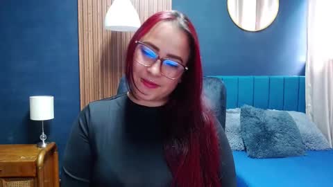 Snapshot of violette_lust chatting on 03-25-26, 02:12 violette online show from 03-25-26, 02:12