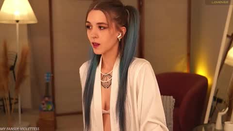 violettessa online show from 11-18-25, 12:31