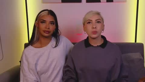 Violet online show from 03-05-25, 12:27