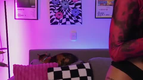 Violet online show from 06-12-26, 01:15