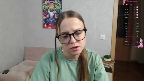 Violet online show from 09-24-25, 06:11