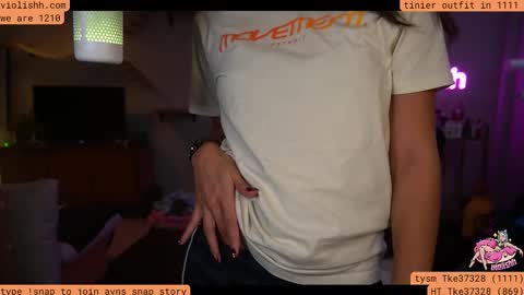 follow me on twitter violishh and ig violishh  online show from 11-14-25, 01:04