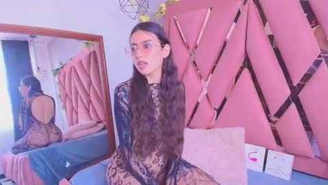 Violetta online show from 09-12-25, 07:03