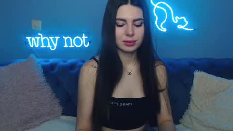 viollinalv online show from 01-14-25, 05:40