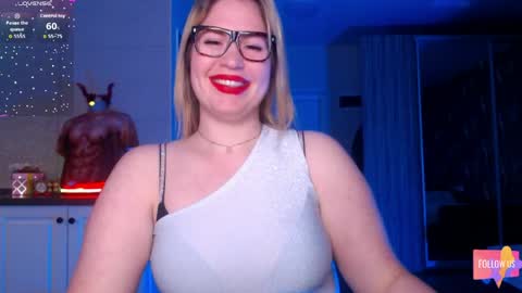 Snapshot of vip_sweetness chatting on 04-14-26, 04:57 vip sweetness online show from 04-14-26, 04:57