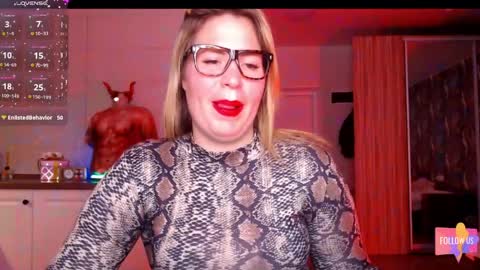 Snapshot of vip_sweetness chatting on 04-23-26, 01:24 vip sweetness online show from 04-23-26, 01:24