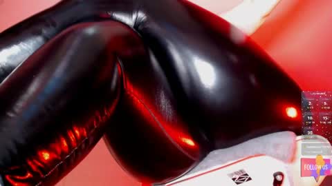 Snapshot of vip_sweetness chatting on 05-15-26, 04:36 vip sweetness online show from 05-15-26, 04:36