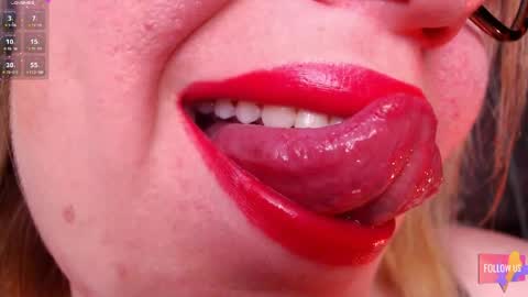Snapshot of vip_sweetness chatting on 05-18-26, 05:46 vip sweetness online show from 05-18-26, 05:46