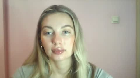 emma online show from 07-28-26, 05:23