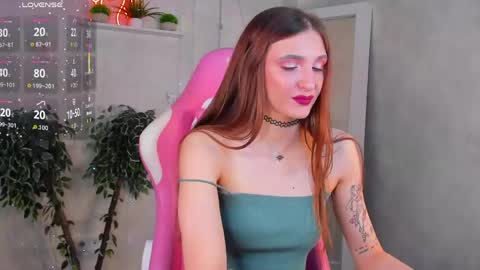 Snapshot of virdjinia_green chatting on 06-07-26, 09:24 Virdjinia online show from 06-07-26, 09:24