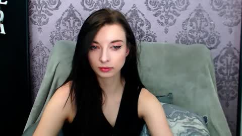 Snapshot of virgiluna chatting on 04-30-26, 04:24 VirginLuna online show from 04-30-26, 04:24