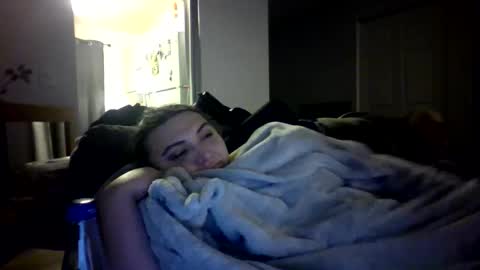 priscilla online show from 12-17-25, 06:30