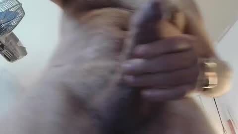 Latin Romantic online show from 12-20-25, 03:19