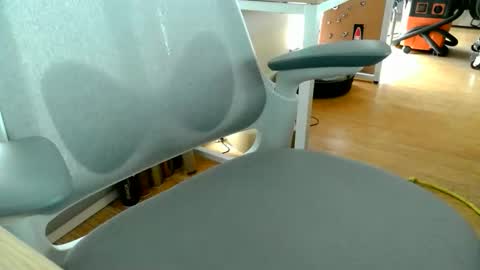 Snapshot of vitalbeach chatting on 02-14-26, 09:33 vitalbeach online show from 02-14-26, 09:33