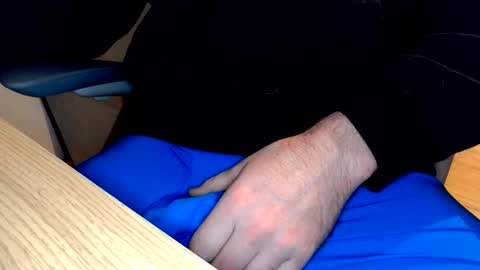 Snapshot of vitalbeach chatting on 03-16-26, 01:26 vitalbeach online show from 03-16-26, 01:26