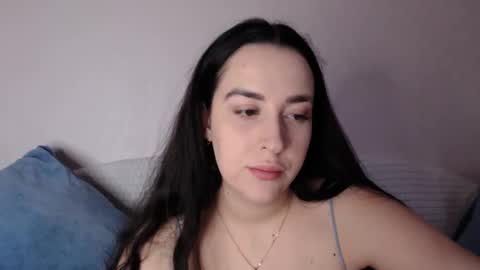 Snapshot of vitalina_freedom chatting on 10-23-25, 08:46 Vitalina online show from 10-23-25, 08:46