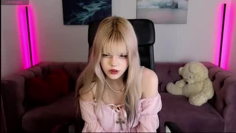 Vita online show from 03-28-26, 09:25