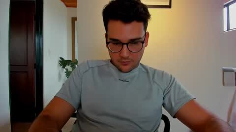 Vito Ferrer online show from 01-09-25, 06:47