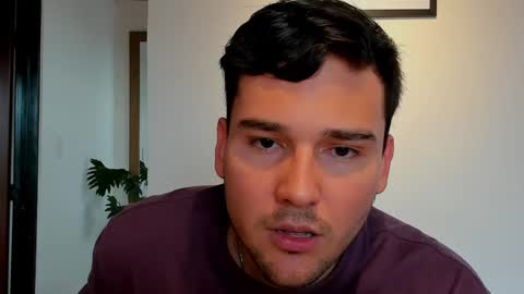 Vito Ferrer online show from 01-11-25, 06:12