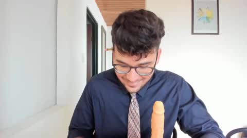 Vito Ferrer online show from 10-20-25, 12:27