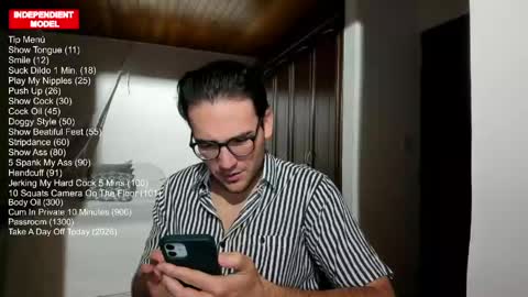 Snapshot of vito_ferrero chatting on 04-24-26, 12:35 Vito Ferrer online show from 04-24-26, 12:35