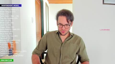 Snapshot of vito_ferrero chatting on 06-05-26, 08:47 Vito Ferrer online show from 06-05-26, 08:47