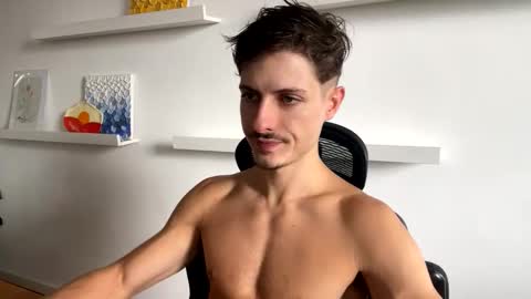 Snapshot of vitoraugustoxxx chatting on 06-11-26, 04:05 vitoraugustoxxx online show from 06-11-26, 04:05