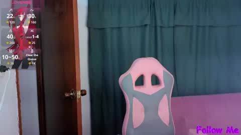 Snapshot of vittoria_lombardi07 chatting on 06-19-26, 10:08 VITTORIA online show from 06-19-26, 10:08