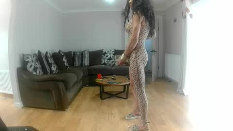 vitus56595314 online show from 04-06-26, 10:16