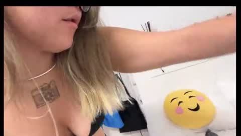 viva_lovee online show from 07-01-26, 09:47