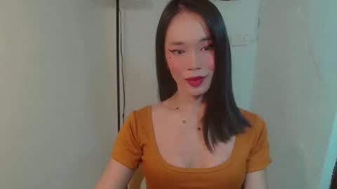 Snapshot of vivahotbabessandra chatting on 05-23-26, 06:12 SANDRA GOING YOU online show from 05-23-26, 06:12