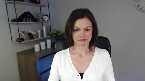 Vivian online show from 02-25-25, 10:58