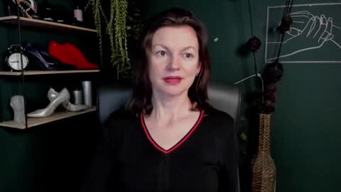 Vivian online show from 03-12-25, 10:16