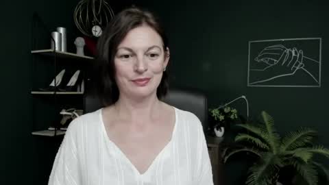 Vivian online show from 07-28-26, 01:10