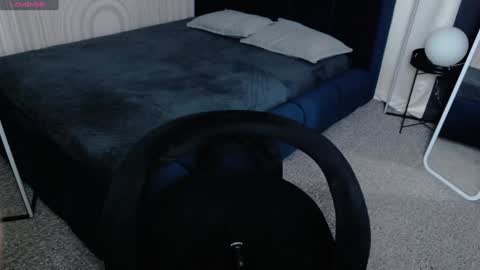 Vivian Evans online show from 01-23-25, 01:08