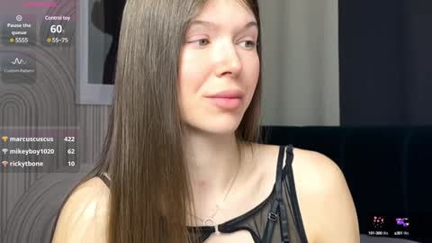 Vivian Evans online show from 02-09-25, 04:04