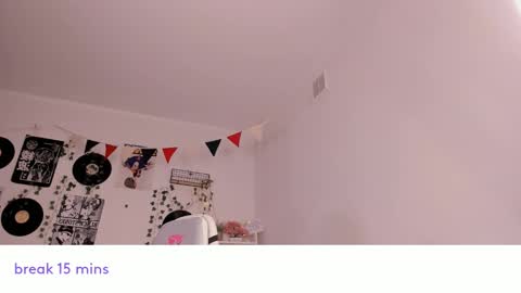 vivian_qwerty online show from 02-03-25, 07:51